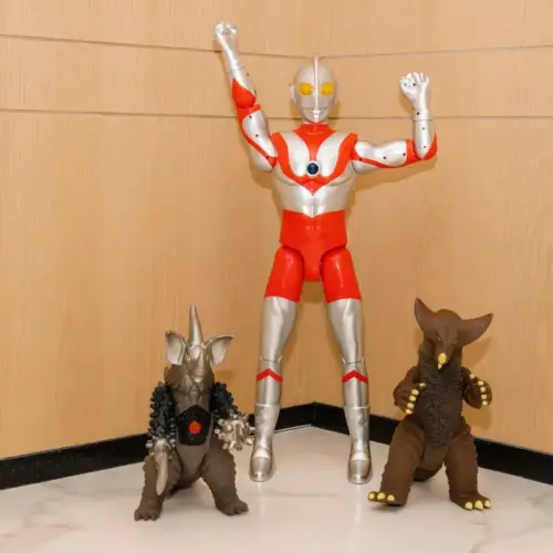 Classic Ultraman And Sea View Suite
