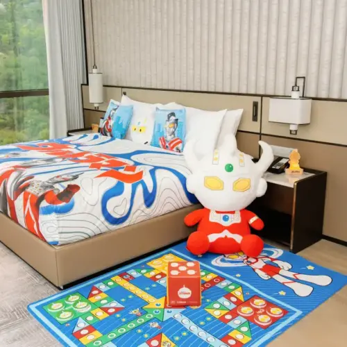 Classic Ultraman And Sea View Suite