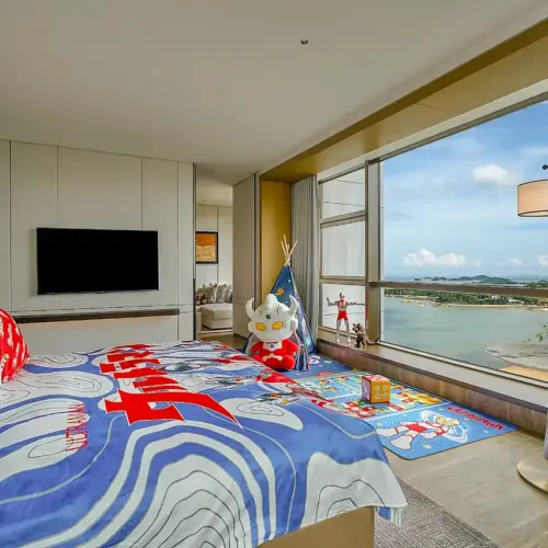 Classic Ultraman And Sea View Suite