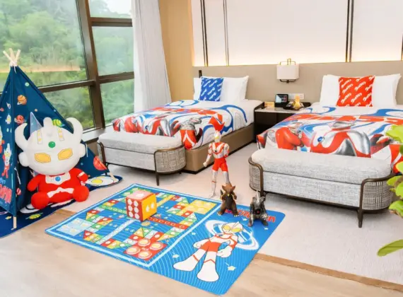 Classic Ultraman Deluxe Mountain View Twin Room