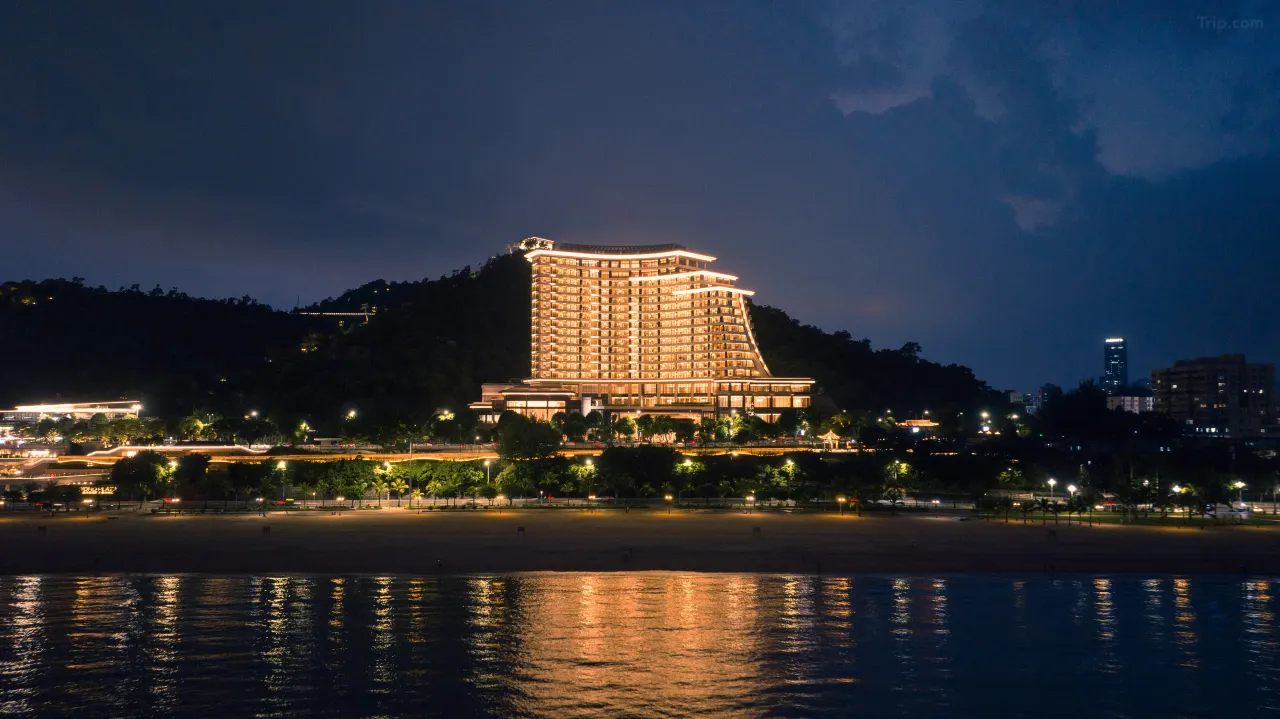 Grand Ocean View Hotel Zhuhai (8)