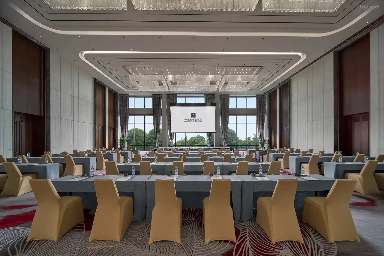 Instalaciones para negocios del Grand Ocean View Hotel Zhuhai (9)