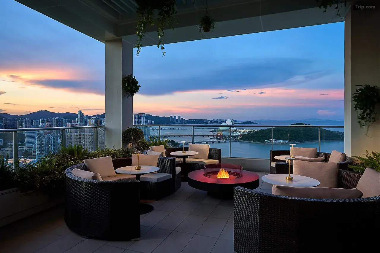 Grand Ocean View Hotel Zhuhai Leisure and reaction (17)