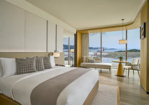 Opera House Sea View King Room