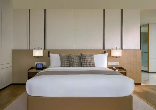 Opera House Sea View King Room
