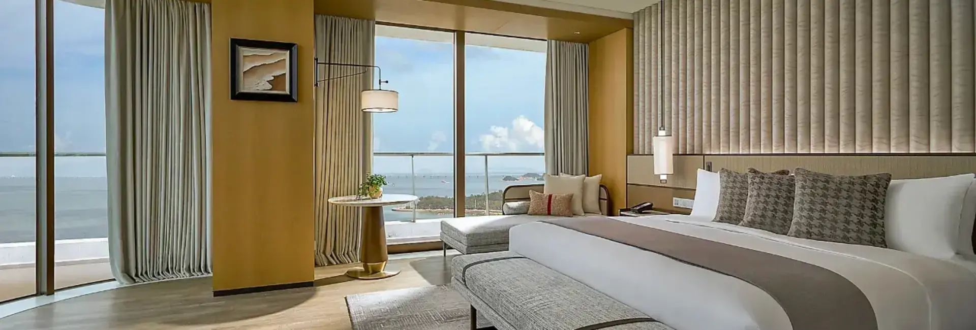 Opera House Sea View Suite