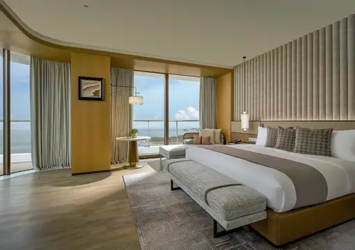 Opera House Sea View Suite