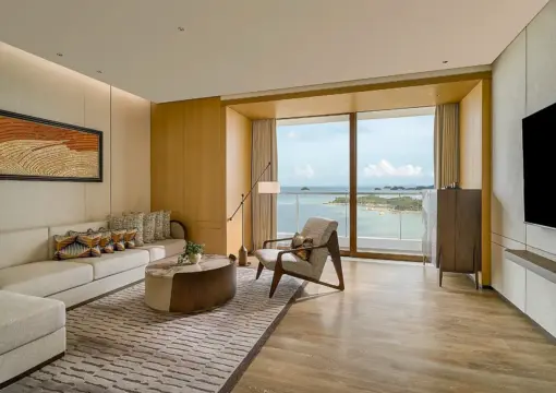 Opera House Sea View Suite