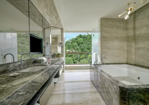 Panoramic Sea View Two-Bedroom Skyline Suite