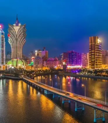 Cross-Border Luxury: The Zhuhai & Macau Dual-City Getaway