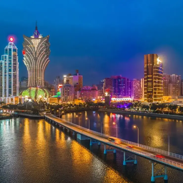 Cross-Border Luxury: The Zhuhai & Macau Dual-City Getaway